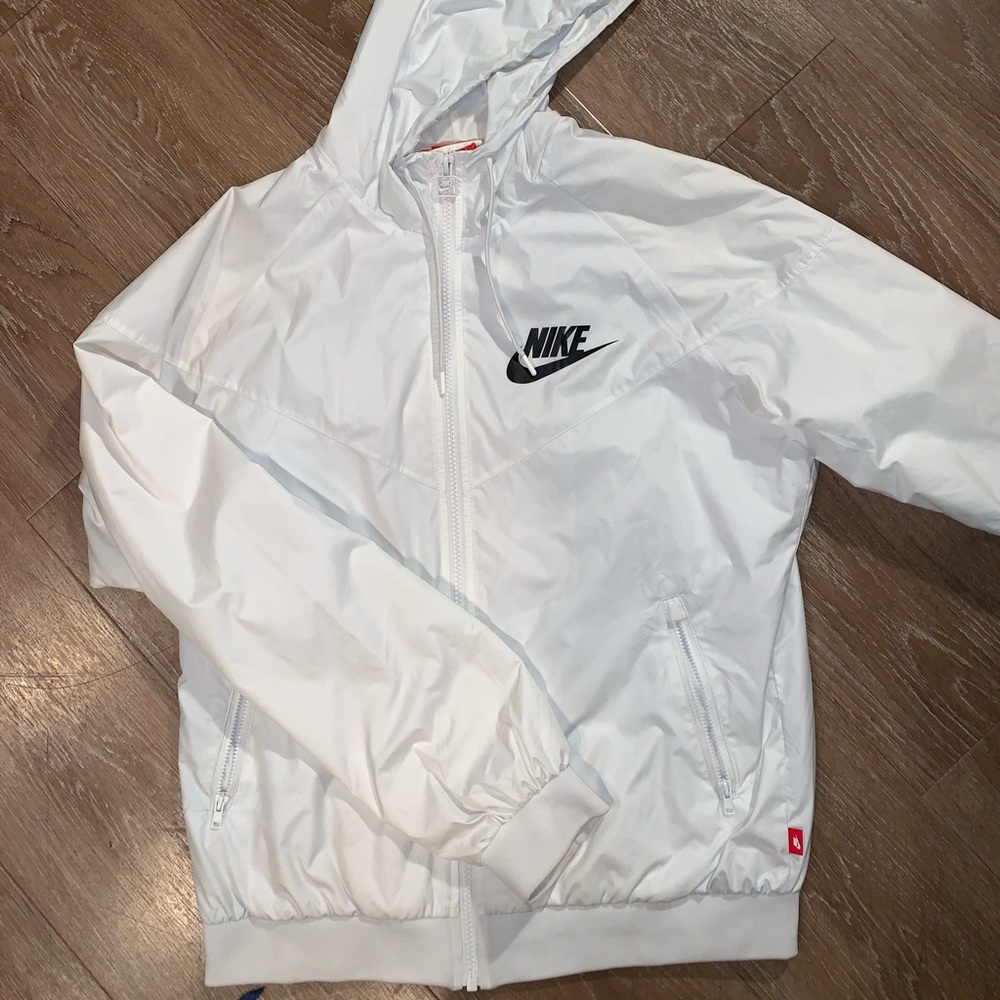 NIKE Windrunner Jacket